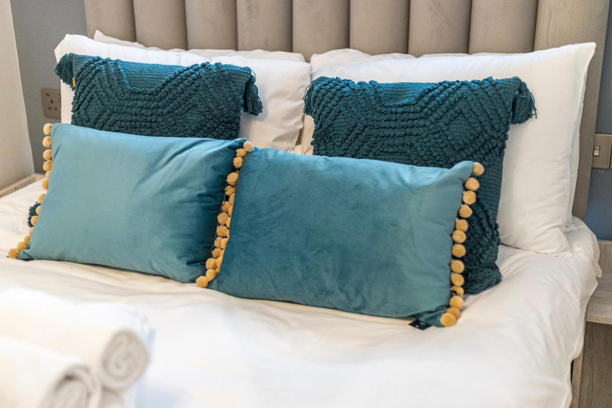 Urban Nest - Stylish Escape Apartament